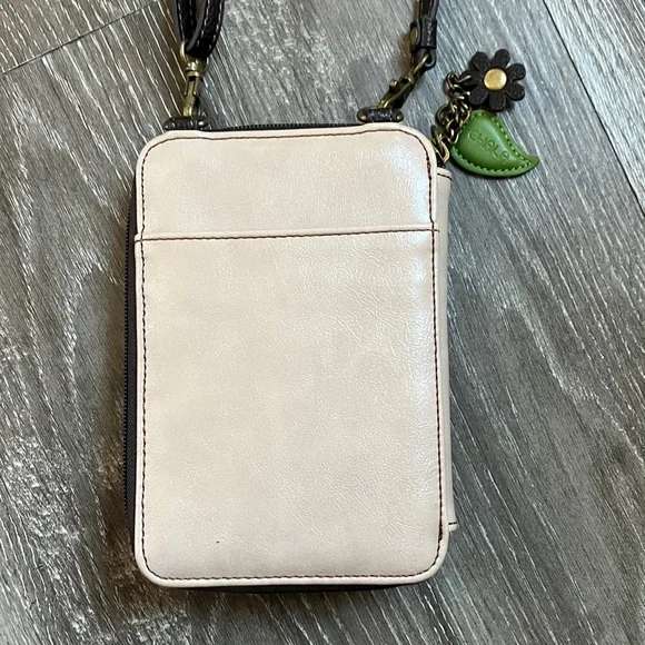 Chala Daisy Crossbody Cell Phone Case Wallet - Picture 2 of 16